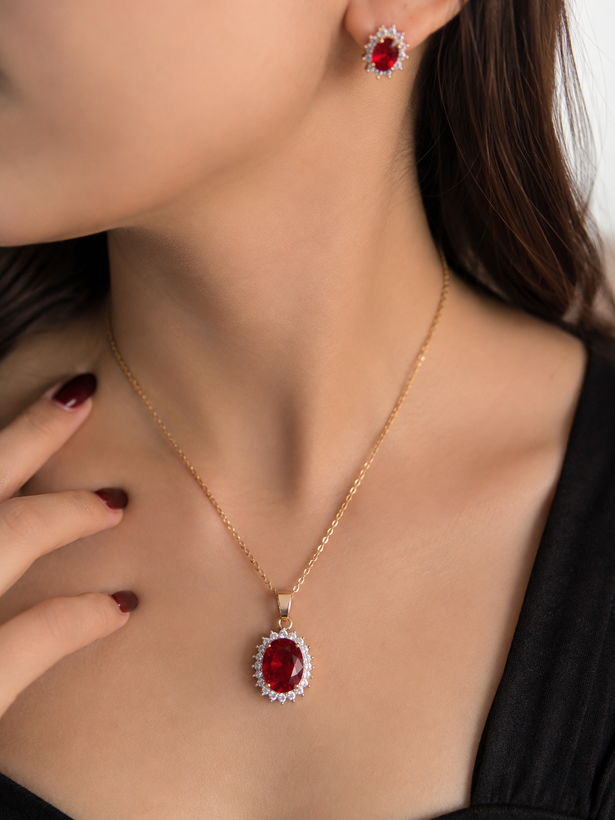 ست گردنبند و گوشواره نگین قرمز بیضی طرح مجلسی